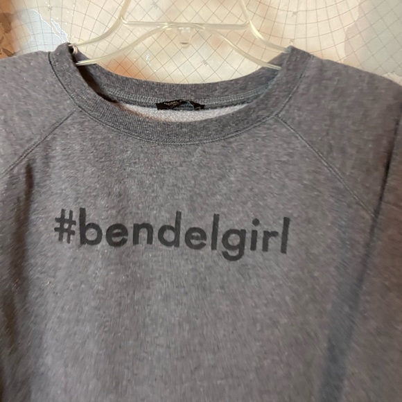 Henri Bendel #bendelgirl sweatshirt - Picture 2 of 10